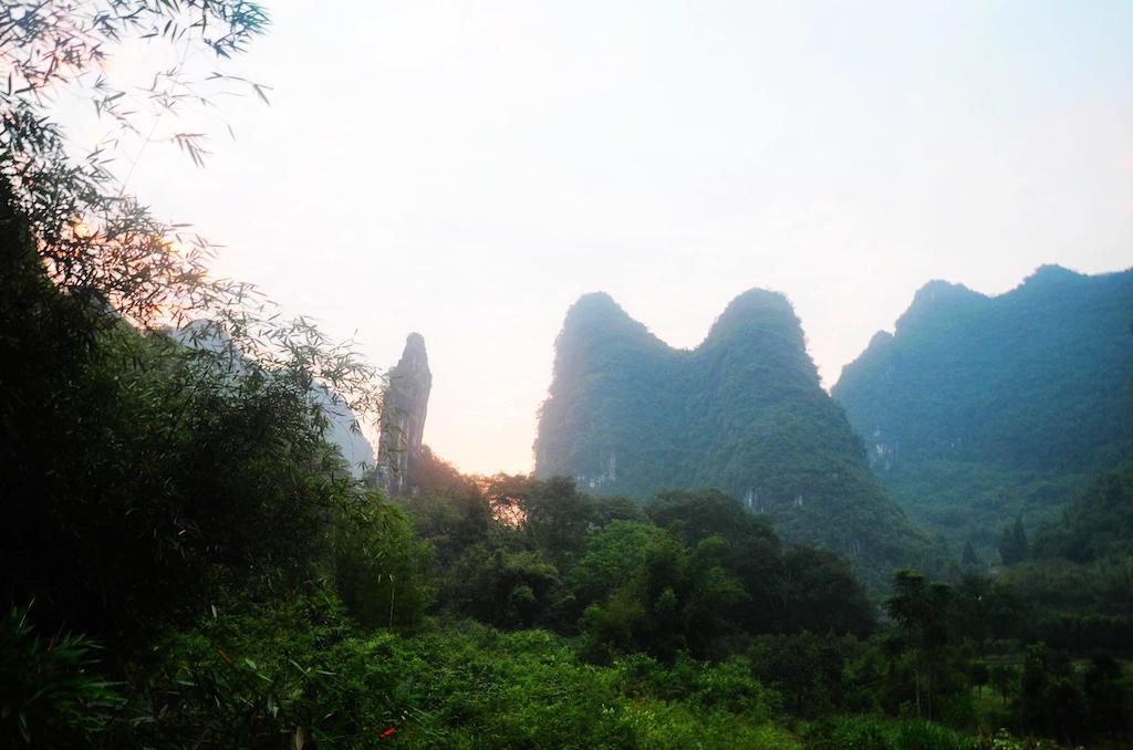 Yangshuo Peaceful Valley Retreat Hotel Exterior foto